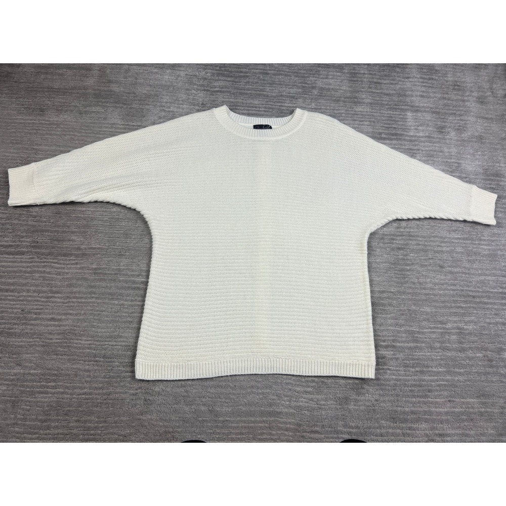 Questions Sweater Womens Medium White‎ Button Back Dolman Sleeve Ribbed Knit
